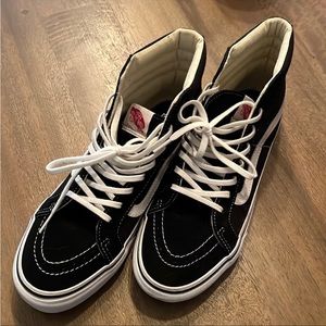 Brand New Black White Vans Filmore High Top Size 9